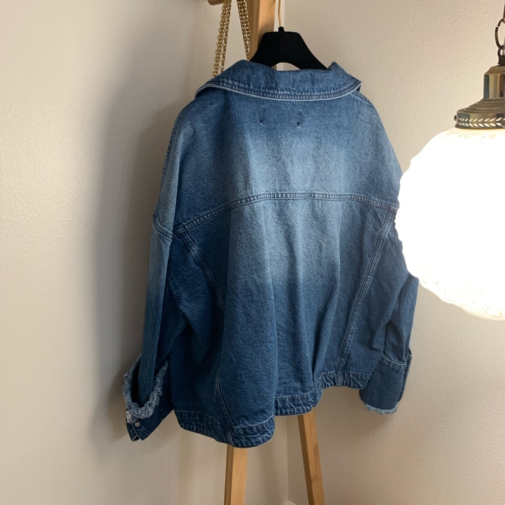 Denim jacket - Picture 2 of 4